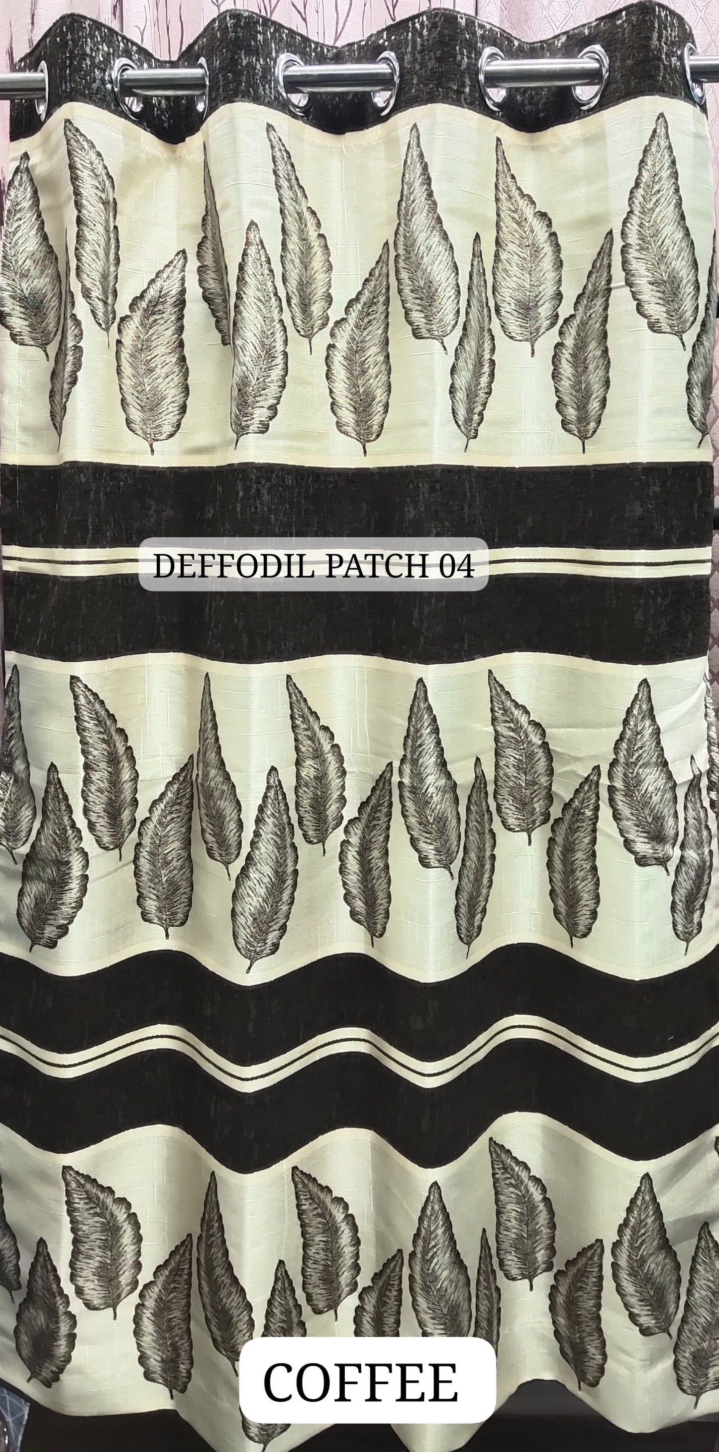 DAFFODIL PATCH ALLOVER 04